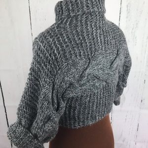 Hand Knitted Cropped Cable Sweater EUC